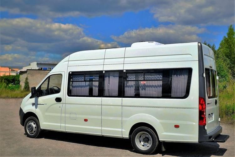 Газель Next - пассажирский микроавтобус с полками в салоне