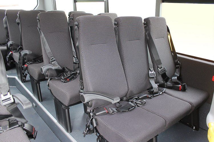 Сиденья для школьных автобусов