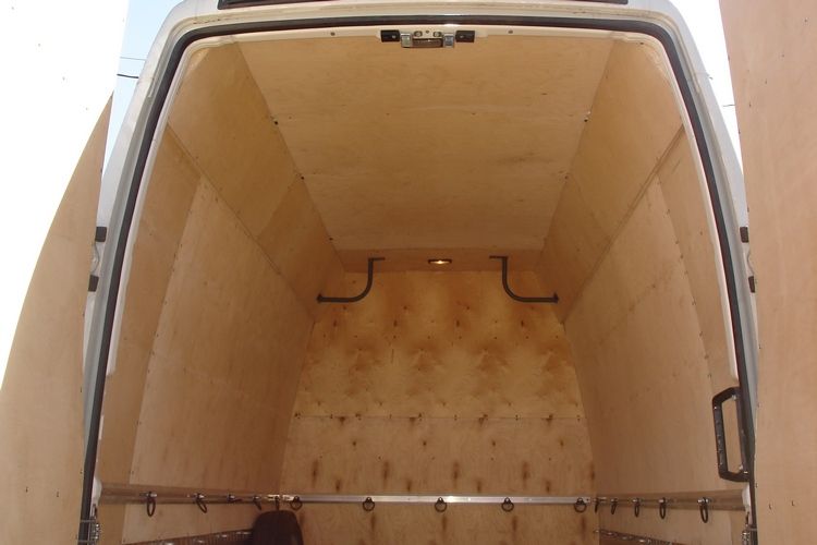 автомобиль для перевозки трупов животных и транспортировки биоотходов
