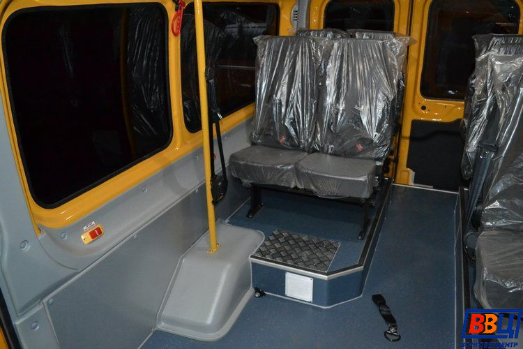 Ford Transit школьный автобус для детей инвалидов